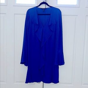 BCBG Maxazria Blue Dress. NWOT. SZ: L 💙